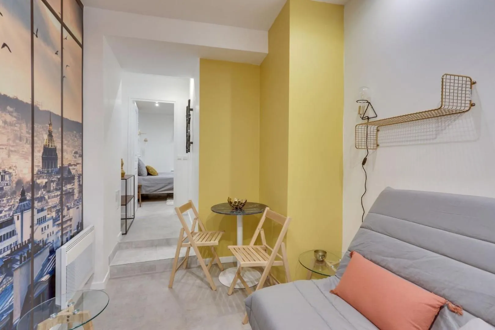 143 La Francaise Superbe A Apartman *